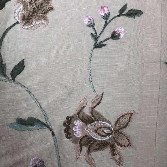 Vintage Talbots embroidered silk and linen pants size 6 petite. - Picture 2 of 6